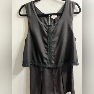 Black Romper with open back🖤✨